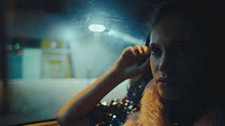 Text me when you get home XX di Niklas Bauer