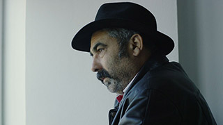 Written/Unwritten di Adrian Silisteanu